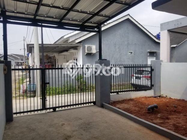For Sale Rumah 2 Kamar Lokasi Ideal Bagus dan Strategis di Cikupa For Sale Rumah 2 Kamar Lokasi Ideal Bagus dan Strategis di Cikupa