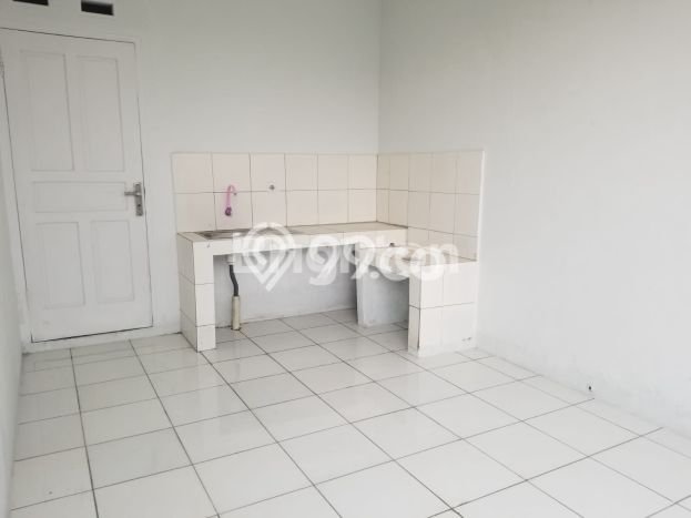 For Sale Rumah 2 Kamar Lokasi Ideal Bagus dan Strategis di Cikupa For Sale Rumah 2 Kamar Lokasi Ideal Bagus dan Strategis di Cikupa