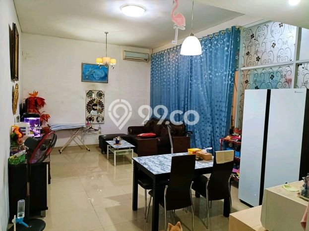 Rumah Luas Asri 3 KT Siap Pakai di Jelupang Tangerang Rumah Luas Asri 3 KT Siap Pakai di Jelupang Tangerang