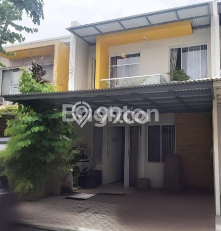 Dijual Rumah Luas Megah Dengan View Eksklusif di Green Lake City, Jakarta Barat Dijual Rumah Luas Megah Dengan View Eksklusif di Green Lake City, Jakarta Barat