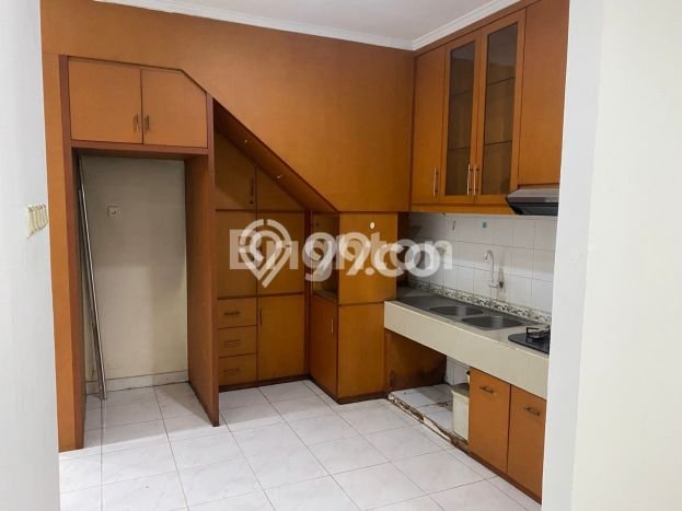 Jarang Ada! Rumah Kontrakan 3 Kamar Nyaman Siap Huni Daan Mogot Jarang Ada! Rumah Kontrakan 3 Kamar Nyaman Siap Huni Daan Mogot