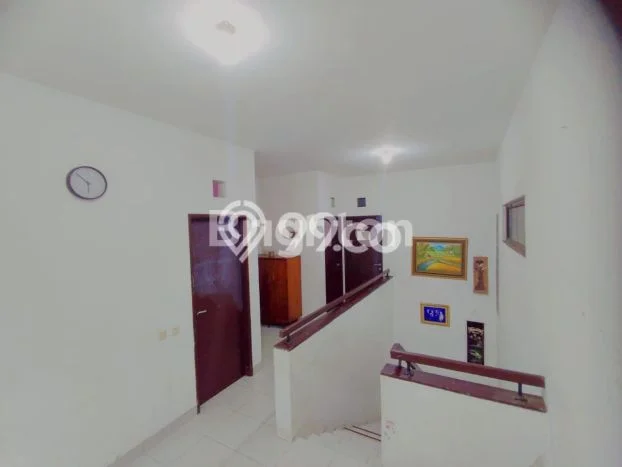 Siap Huni Hunian Elit 6 Kamar di Karawaci Dekat ke Mana Saja Siap Huni Hunian Elit 6 Kamar di Karawaci Dekat ke Mana Saja