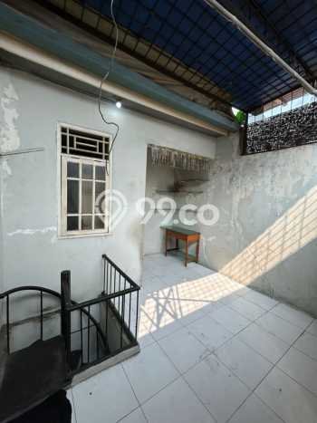 Rumah Luas Asri 3 KT Siap Huni di Poris Tangerang Rumah Luas Asri 3 KT Siap Huni di Poris Tangerang