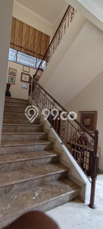 Rumah Elit Modern Tanpa Renovasi di Metro Permata Tangerang Rumah Elit Modern Tanpa Renovasi di Metro Permata Tangerang