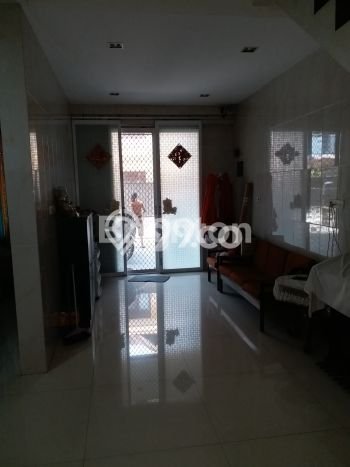 Rumah Minimalis 6 KT di Taman Palem Jakarta Barat Full Furnished Rumah Minimalis 6 KT di Taman Palem Jakarta Barat Full Furnished