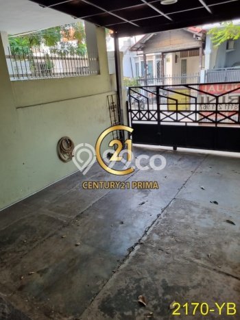 Rumah Premium 2 KT 2 KM di Kompleks Cluster Bintaro, Tangerang Selatan Rumah Premium 2 KT 2 KM di Kompleks Cluster Bintaro, Tangerang Selatan