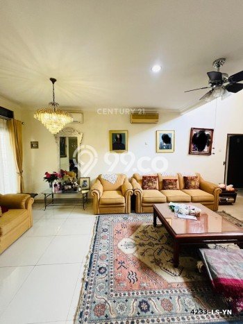 Rumah Luxury Modern Siap Huni di Bintaro Tangerang Selatan Rumah Luxury Modern Siap Huni di Bintaro Tangerang Selatan