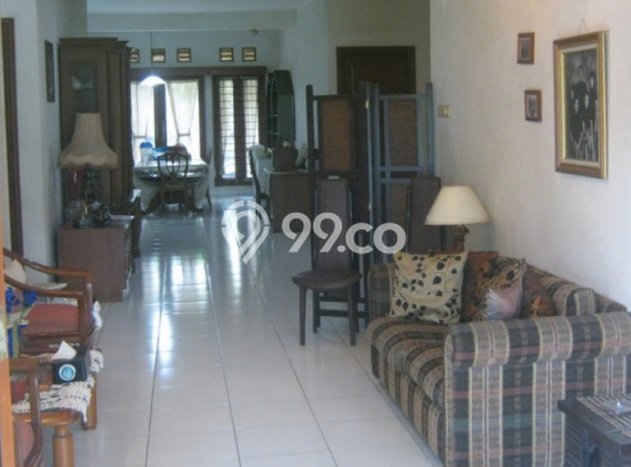 Rumah Mewah LB 270m2 Siap Pakai Desain Elegan di Bintaro, Tangerang Selatan Rumah Mewah LB 270m2 Siap Pakai Desain Elegan di Bintaro, Tangerang Selatan