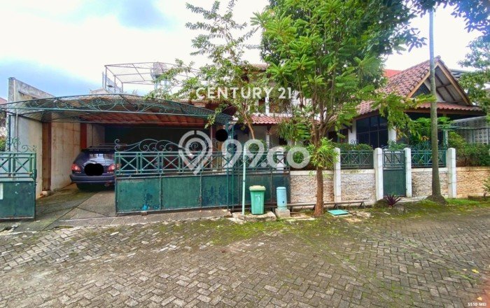 Jual Rumah Mewah Megah Dengan View Cantik di Rempoa, Tangerang Jual Rumah Mewah Megah Dengan View Cantik di Rempoa, Tangerang