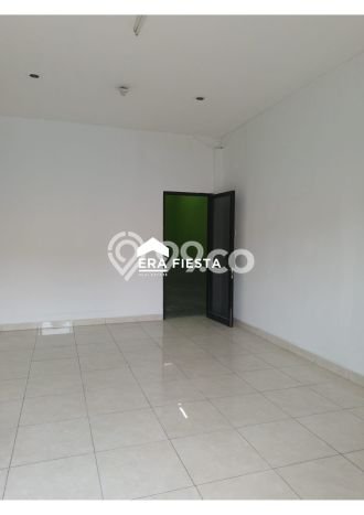 LOKASI PREMIUM! Gudang Area Bisnis di Jurumudi, Luas 330m2m², Siap Operasional LOKASI PREMIUM! Gudang Area Bisnis di Jurumudi, Luas 330m2m², Siap Operasional
