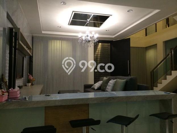 For Sale Rumah Mewah Exclusive di Cipondoh, Tangerang For Sale Rumah Mewah Exclusive di Cipondoh, Tangerang