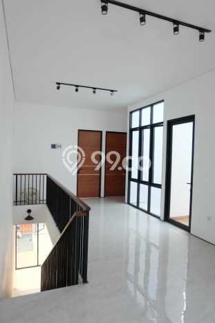 Ready to Use! Luxury House LT 140m2 Desain Modern di Bintaro Ready to Use! Luxury House LT 140m2 Desain Modern di Bintaro