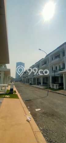 Dijual Rumah Mewah Megah Dengan View Eksklusif di Alam Sutera, Tangerang Dijual Rumah Mewah Megah Dengan View Eksklusif di Alam Sutera, Tangerang
