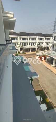Dijual Rumah Mewah Megah Dengan View Eksklusif di Alam Sutera, Tangerang Dijual Rumah Mewah Megah Dengan View Eksklusif di Alam Sutera, Tangerang