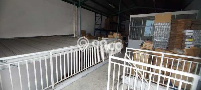 Gudang Bagus Dijual LB 162m2 Lokasi Strategis Jakarta Barat Area Cocok untuk Bisnis Gudang Bagus Dijual LB 162m2 Lokasi Strategis Jakarta Barat Area Cocok untuk Bisnis