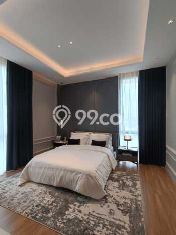 Jual Rumah Luas Elegan Dengan View Eksklusif di BSD, Tangerang Jual Rumah Luas Elegan Dengan View Eksklusif di BSD, Tangerang