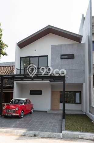 Dijual Rumah Mewah Megah Dengan View Eksklusif di Alam Sutera, Tangerang Dijual Rumah Mewah Megah Dengan View Eksklusif di Alam Sutera, Tangerang