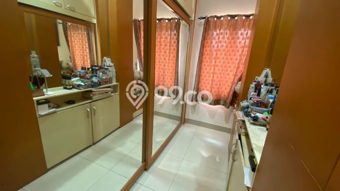 Dijual Rumah Mewah Megah Dengan View Cantik di Gading Serpong, Tangerang Dijual Rumah Mewah Megah Dengan View Cantik di Gading Serpong, Tangerang