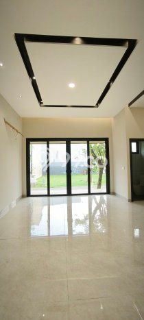 Rumah Mewah LB 284m2 Siap Huni Desain Elegan di BSD Foresta, Tangerang Rumah Mewah LB 284m2 Siap Huni Desain Elegan di BSD Foresta, Tangerang
