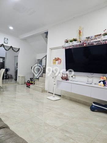Rumah Elit LB 210m2 Siap Pakai Desain Elegan di Banjar Wijaya, Tangerang Rumah Elit LB 210m2 Siap Pakai Desain Elegan di Banjar Wijaya, Tangerang