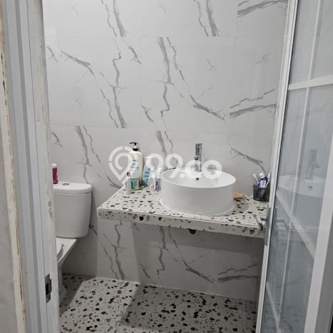 Rumah Elit LB 210m2 Siap Pakai Desain Elegan di Banjar Wijaya, Tangerang Rumah Elit LB 210m2 Siap Pakai Desain Elegan di Banjar Wijaya, Tangerang