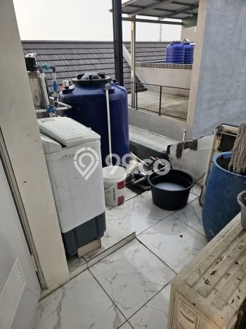 Rumah Elit LB 210m2 Siap Pakai Desain Elegan di Banjar Wijaya, Tangerang Rumah Elit LB 210m2 Siap Pakai Desain Elegan di Banjar Wijaya, Tangerang