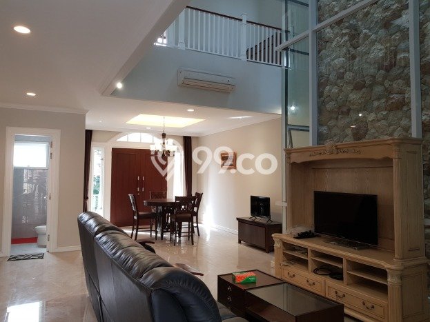 Hunian Modern dengan LT 280m2 & LB 510m2 Dikontrakkan di Setiabudi Hunian Modern dengan LT 280m2 & LB 510m2 Dikontrakkan di Setiabudi