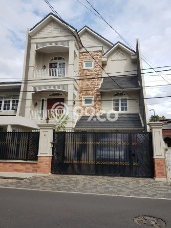 Hunian Modern dengan LT 280m2 & LB 510m2 Dikontrakkan di Setiabudi Hunian Modern dengan LT 280m2 & LB 510m2 Dikontrakkan di Setiabudi