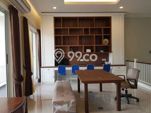 Hunian Modern dengan LT 280m2 & LB 510m2 Dikontrakkan di Setiabudi Hunian Modern dengan LT 280m2 & LB 510m2 Dikontrakkan di Setiabudi