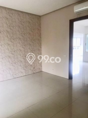 Hunian Mewah LB 100m2 Siap Pakai Desain Elegan di Graha, Surabaya Hunian Mewah LB 100m2 Siap Pakai Desain Elegan di Graha, Surabaya