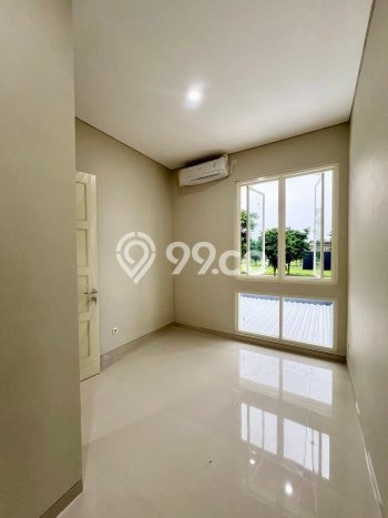 Rumah Minimalis 5 Kamar LT 90m2 di Pakuwon Rumah Minimalis 5 Kamar LT 90m2 di Pakuwon