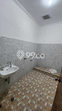 Untuk Dijual! Ruko di Surabaya Kota Surabaya LT 68m2 / LB 223m2 Kawasan Bisnis Untuk Dijual! Ruko di Surabaya Kota Surabaya LT 68m2 / LB 223m2 Kawasan Bisnis