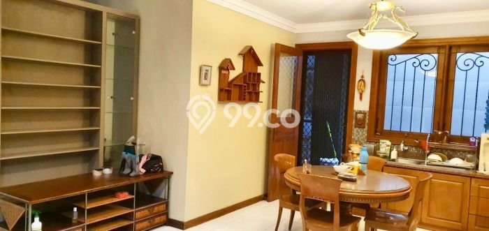 Rumah Luxury Modern Siap Huni di Graha Surabaya Rumah Luxury Modern Siap Huni di Graha Surabaya