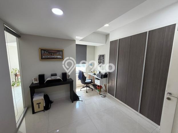 Hunian Apartemen High-Class untuk Dijual di Jakarta Barat dengan 3 BR & 2 Kamar Mandi Hunian Apartemen High-Class untuk Dijual di Jakarta Barat dengan 3 BR & 2 Kamar Mandi