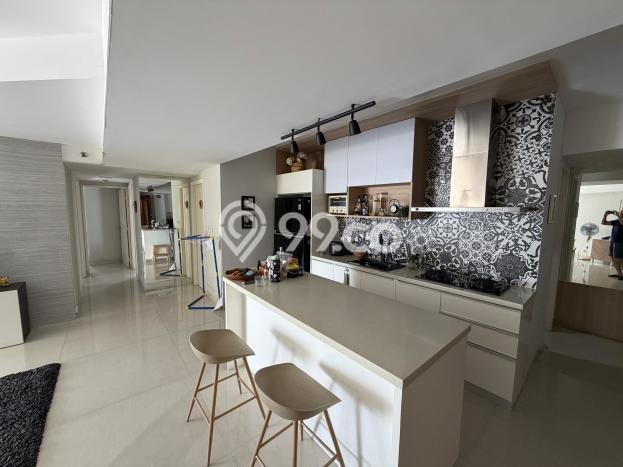 Hunian Apartemen High-Class untuk Dijual di Jakarta Barat dengan 3 BR & 2 Kamar Mandi Hunian Apartemen High-Class untuk Dijual di Jakarta Barat dengan 3 BR & 2 Kamar Mandi