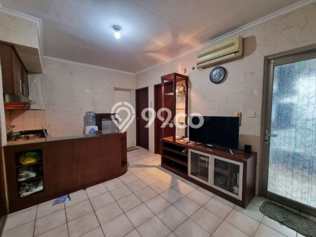 Apartemen Disewakan 2 Kamar Murah Siap Huni di Jakarta Barat, Luas 36m2 Apartemen Disewakan 2 Kamar Murah Siap Huni di Jakarta Barat, Luas 36m2