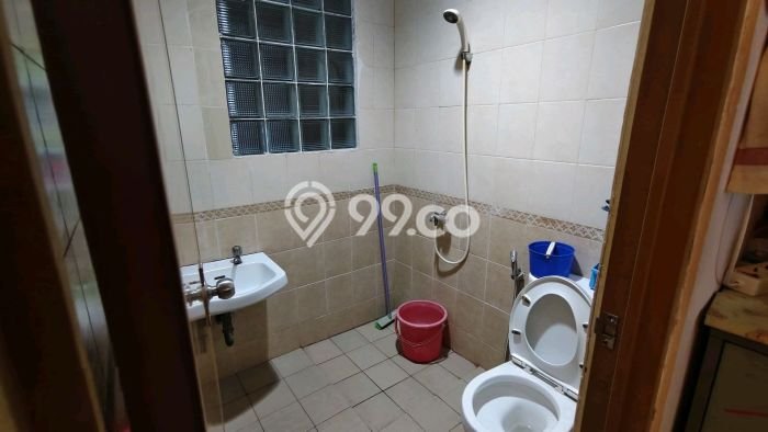 Rumah Minimalis 2 KT LT 68m2 di Taman Surya Rumah Minimalis 2 KT LT 68m2 di Taman Surya