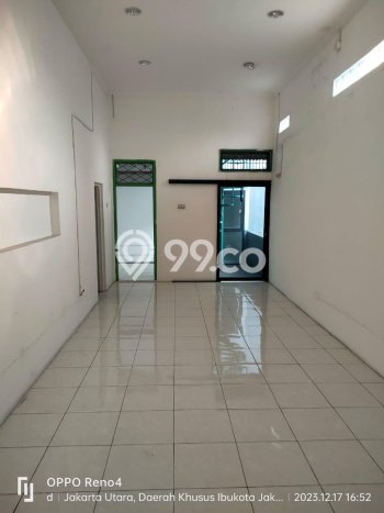 Ruko Bagus Dijual LB 360m2 Lokasi Strategis Jakarta Barat Area Cocok untuk Berbisnis Ruko Bagus Dijual LB 360m2 Lokasi Strategis Jakarta Barat Area Cocok untuk Berbisnis
