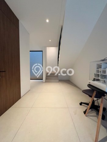 For Sale! Premium House LT 92m2 Desain Elegan di Kemang For Sale! Premium House LT 92m2 Desain Elegan di Kemang