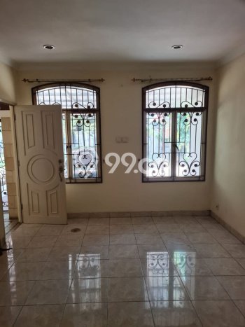 Dijual Hunian Rumah Terawat 4 KT di Citra Garden, Jakarta Barat Dijual Hunian Rumah Terawat 4 KT di Citra Garden, Jakarta Barat