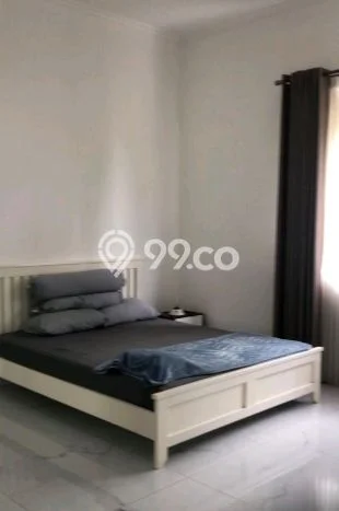Rumah Mewah LB 350m2 Siap Huni Desain Elegan di Joglo, Jakarta Barat Rumah Mewah LB 350m2 Siap Huni Desain Elegan di Joglo, Jakarta Barat