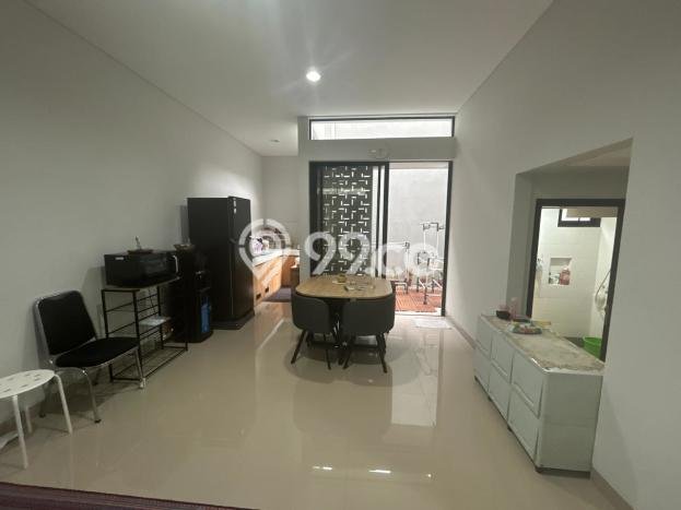 Rumah sewa siap huni 4 Kamar Tidur di Summarecon Bandung, Bandung Rumah sewa siap huni 4 Kamar Tidur di Summarecon Bandung, Bandung