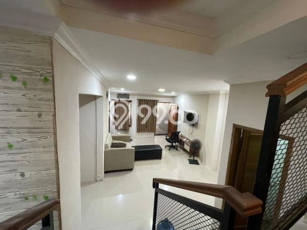 Rumah Modern Cantik 3 Kamar Bisa Langsung Pindah di Kebon Jeruk Rumah Modern Cantik 3 Kamar Bisa Langsung Pindah di Kebon Jeruk