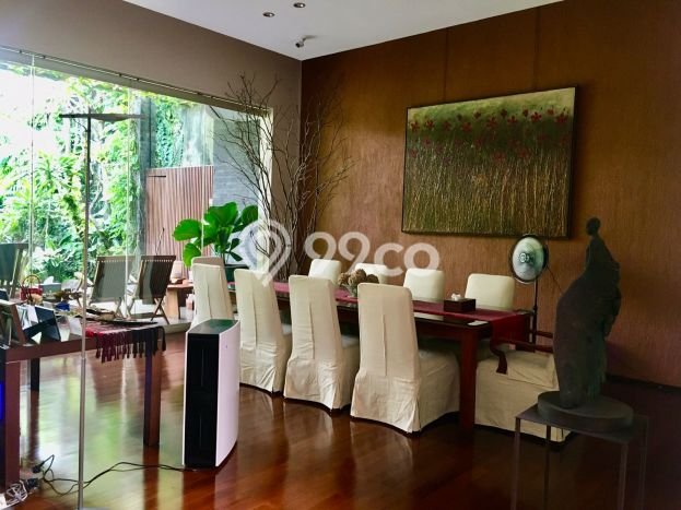 For Sale Rumah Mewah Exclusive di Menteng, Jakarta Pusat For Sale Rumah Mewah Exclusive di Menteng, Jakarta Pusat