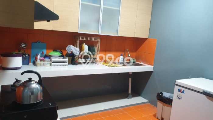 Rumah Strategis Minimalis Lb 220m2 di Karang Tengah, Tangerang Rumah Strategis Minimalis Lb 220m2 di Karang Tengah, Tangerang