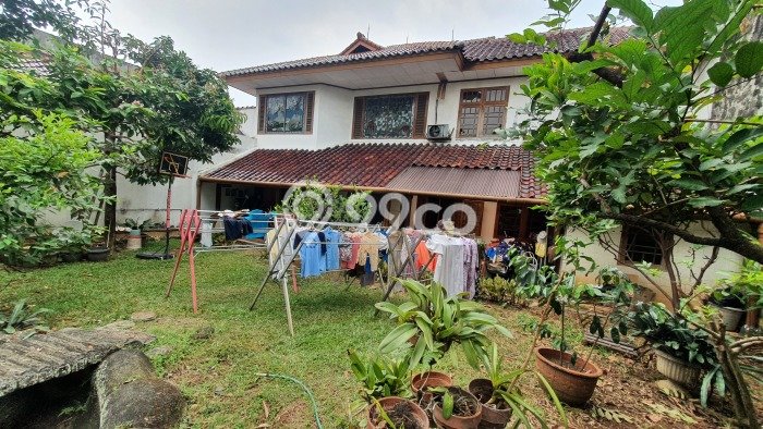 Rumah Mewah LB 400m2 Siap Pakai Desain Elegan di Sektor 1 - Bintaro, Jakarta Selatan Rumah Mewah LB 400m2 Siap Pakai Desain Elegan di Sektor 1 - Bintaro, Jakarta Selatan