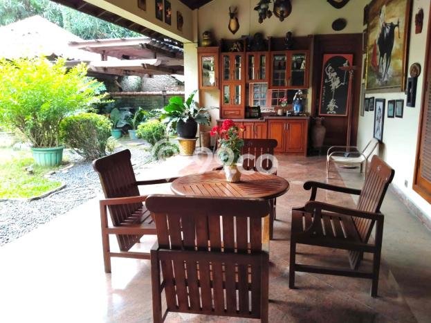 Siap Huni Hunian Elit 5 Kamar di Bekasi Barat Dekat ke Mana Saja Siap Huni Hunian Elit 5 Kamar di Bekasi Barat Dekat ke Mana Saja