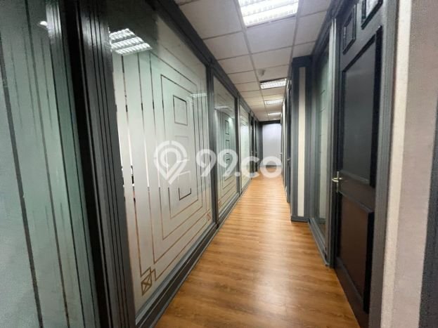 Kantor Disewa di Jakarta Selatan dengan LB 218m2 Area Komersial Ramai Kantor Disewa di Jakarta Selatan dengan LB 218m2 Area Komersial Ramai