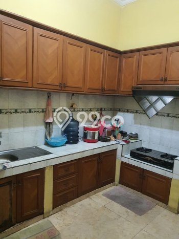 Jual Rumah Bagus Siap Huni LB 350m2 di Pasar Rebo, Jakarta Timur Jual Rumah Bagus Siap Huni LB 350m2 di Pasar Rebo, Jakarta Timur