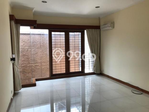 Disewakan! Rumah 4 Kamar Tidur &
3 Kamar Mandi di Pondok Indah, Jakarta Selatan Disewakan! Rumah 4 Kamar Tidur &
3 Kamar Mandi di Pondok Indah, Jakarta Selatan